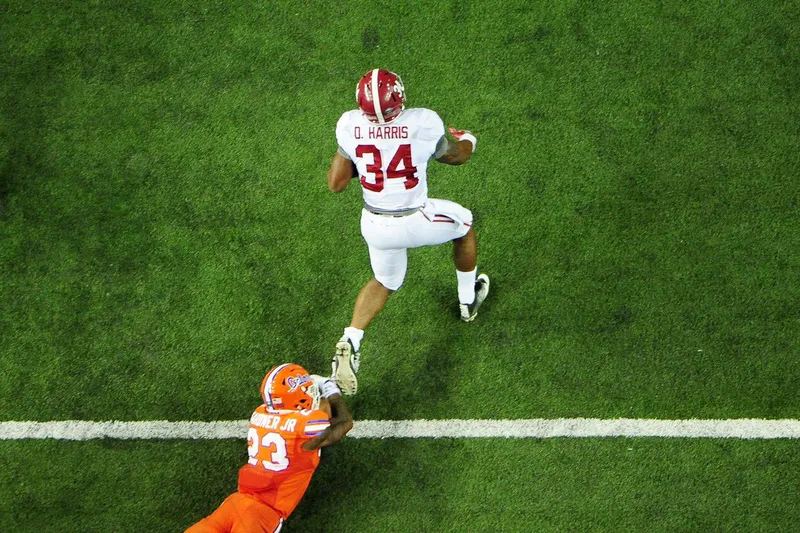Alabama 2017 Football Depth Chart: Check Out the Crimson Tides Lineup!