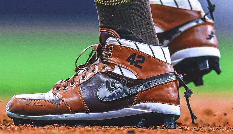 Fernando Tatis Jr City Connect Gear: Is It Worth the Hype? (Fans Weigh In!)