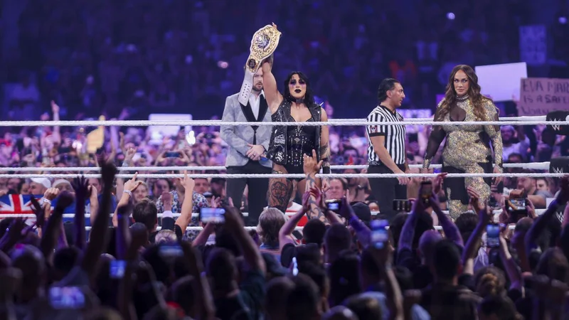 Elimination Chamber Odds: Favorites and Dark Horses!