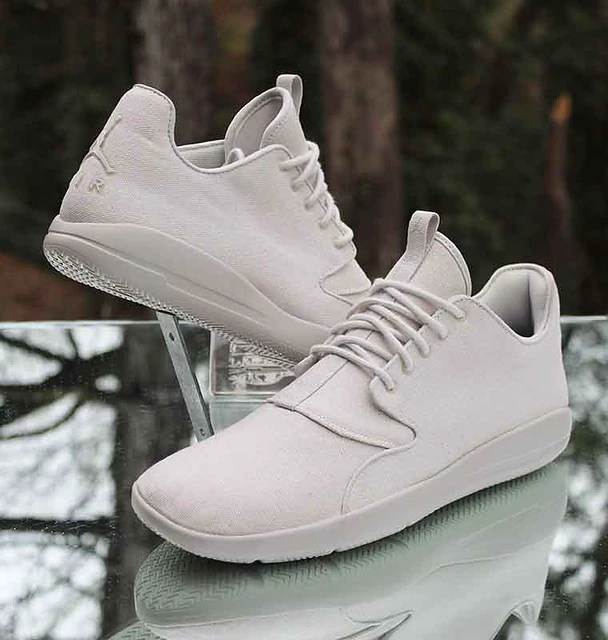 Jordan Jordan Eclipse: Simple Style, Big Comfort - Check It Out!