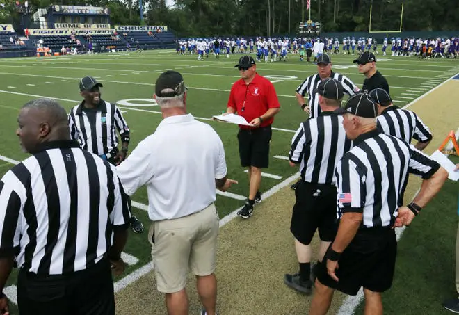 How much do basketball officials get paid? See a simple breakdown of referee salaries!