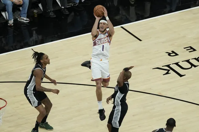 What Are Good Suns vs Bulls Predictions? Find Out the Key Factors to Consider Here.